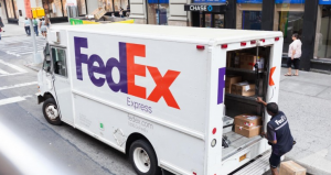 fed ex delivery truck